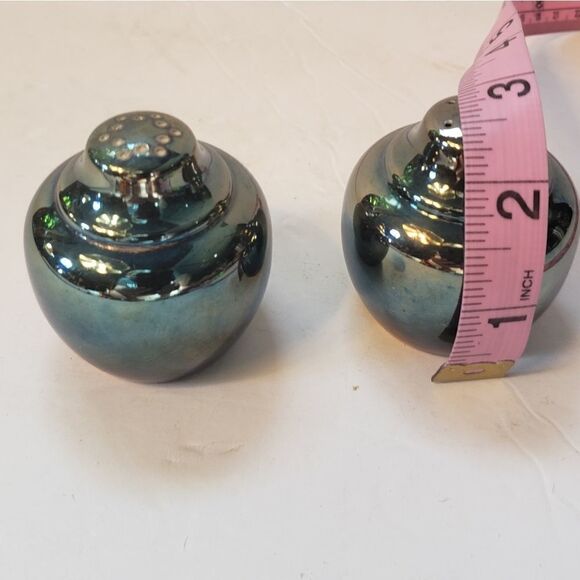 Vintage International Silver Wm. Rogers Salt Pepper Shakers Silver-Plated - Picture 5 of 6